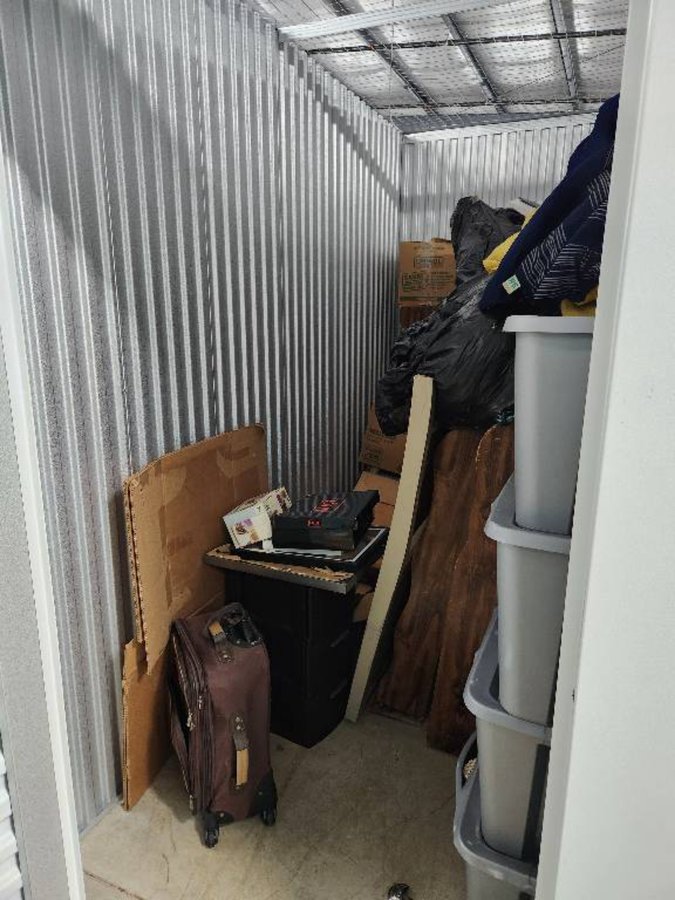5 x 10 storage unit in Montgomery, AL