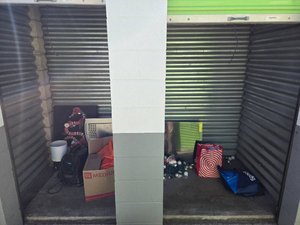 5 x 10 storage unit in La Verne, CA