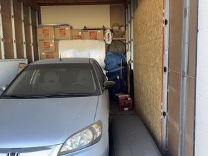 10 x 20 storage unit in Newark, CA
