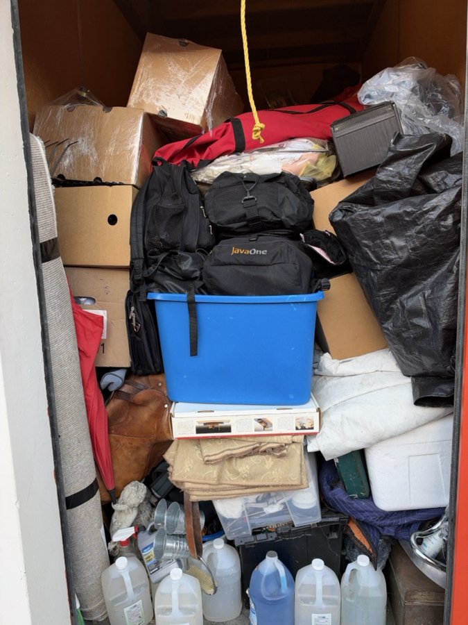 5 x 10 storage unit in Milpitas, CA