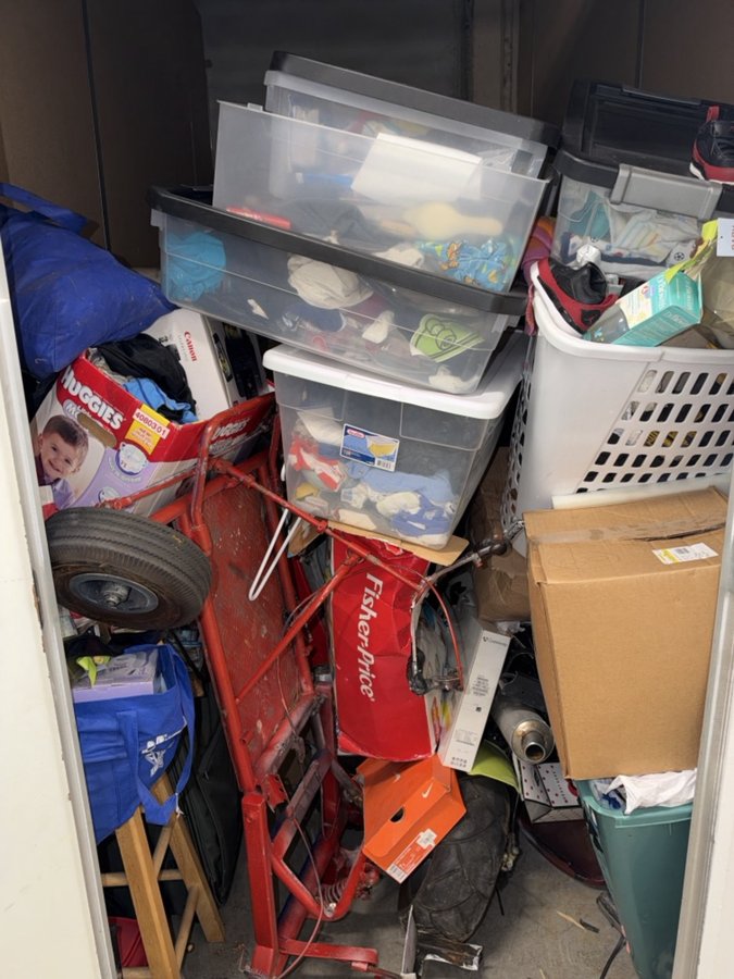 5 x 10 storage unit in Santa Clara, CA