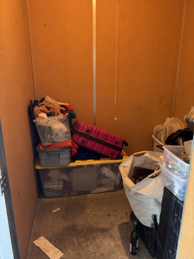 6 x 6 storage unit in San Jose, CA
