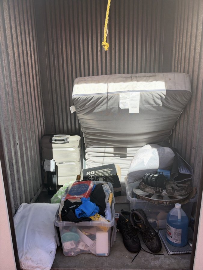 5 x 5 storage unit in Milpitas, CA