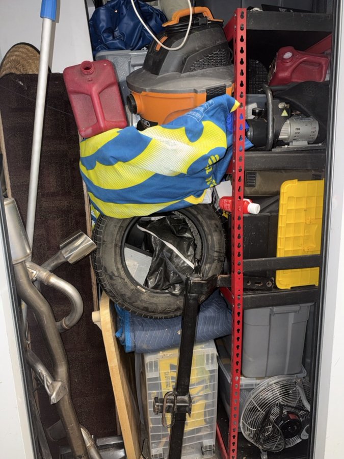 5 x 5 storage unit in San Jose, CA