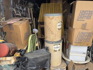 10 x 30 storage unit in Fremont, CA