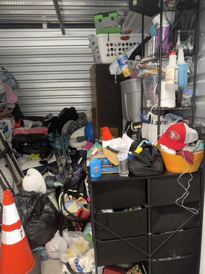 10 x 10 storage unit in San Jose, CA