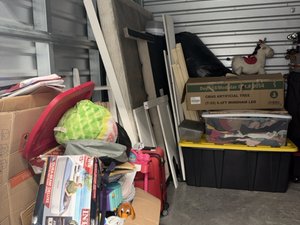 10 x 10 storage unit in San Jose, CA