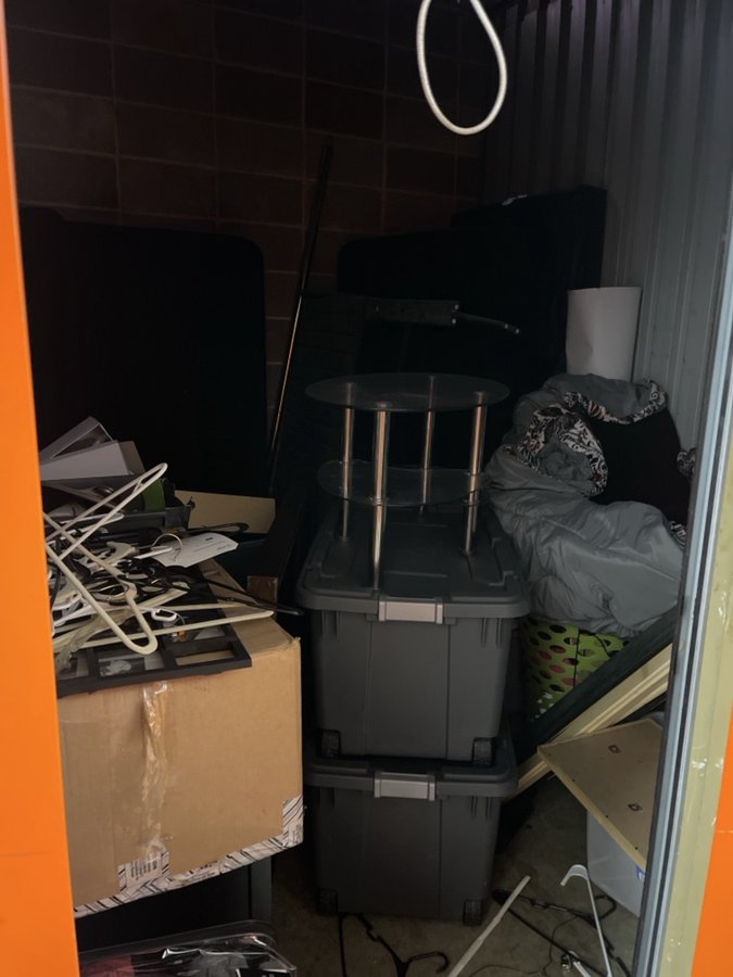 10 x 10 storage unit in Birmingham, AL