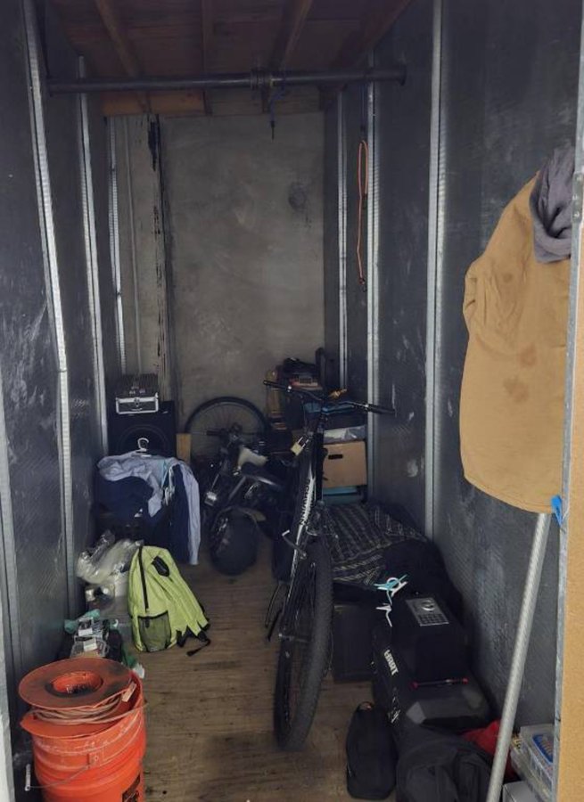 5 x 12 storage unit in Westminster, CA
