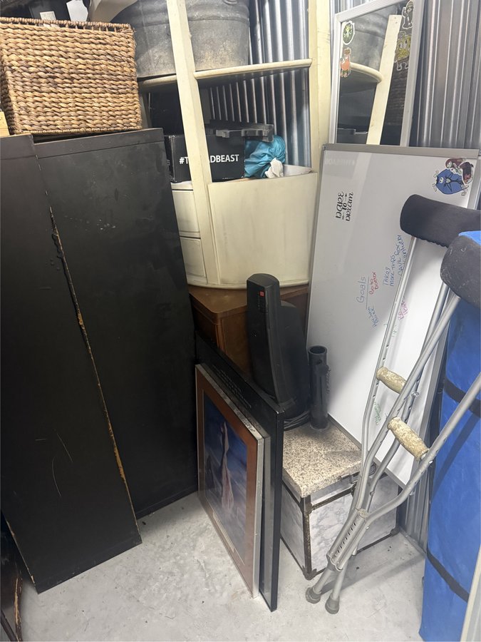 9 x 10 storage unit in Lakeland, FL