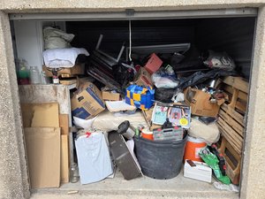 10 x 10 storage unit in San Antonio, TX