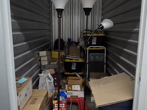 5 x 10 storage unit in Albuquerque, NM