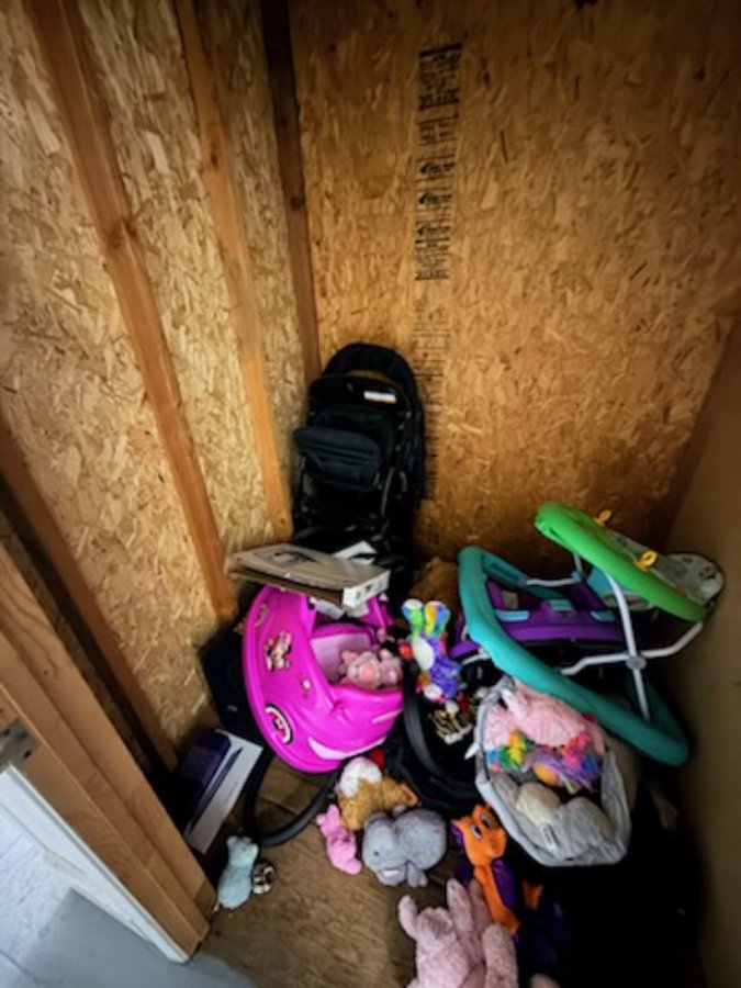 5 x 5 storage unit in Monterey, CA