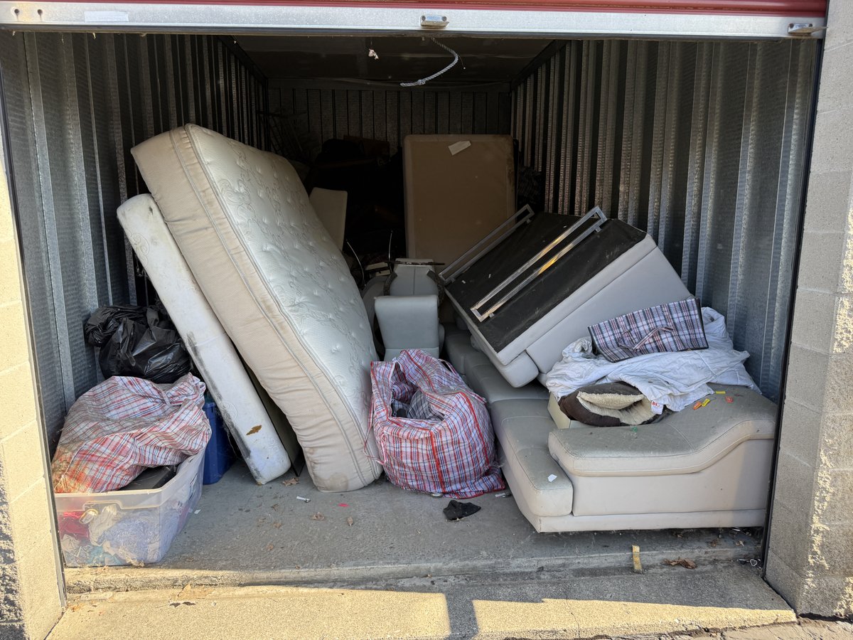 10 x 20 storage unit in Novi, MI