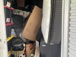 10 x 10 storage unit in Albuquerque, NM