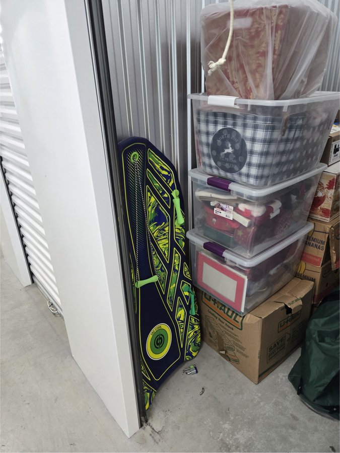5 x 10 storage unit in Windsor Mill, MD