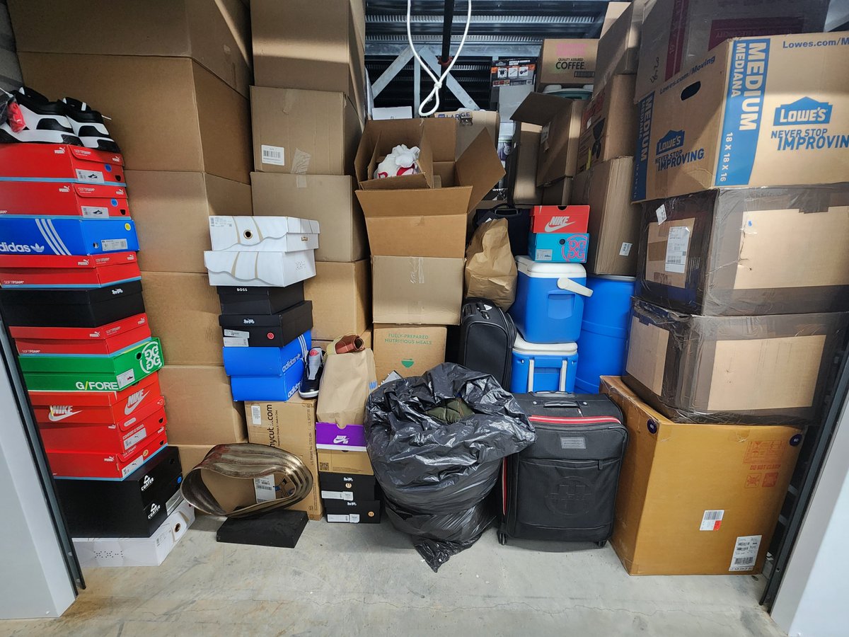 10 x 10 storage unit in Wethersfield, CT