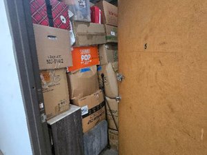 28 x 10 storage unit in Upland, CA