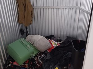 5 x 5 storage unit in Shirley, NY