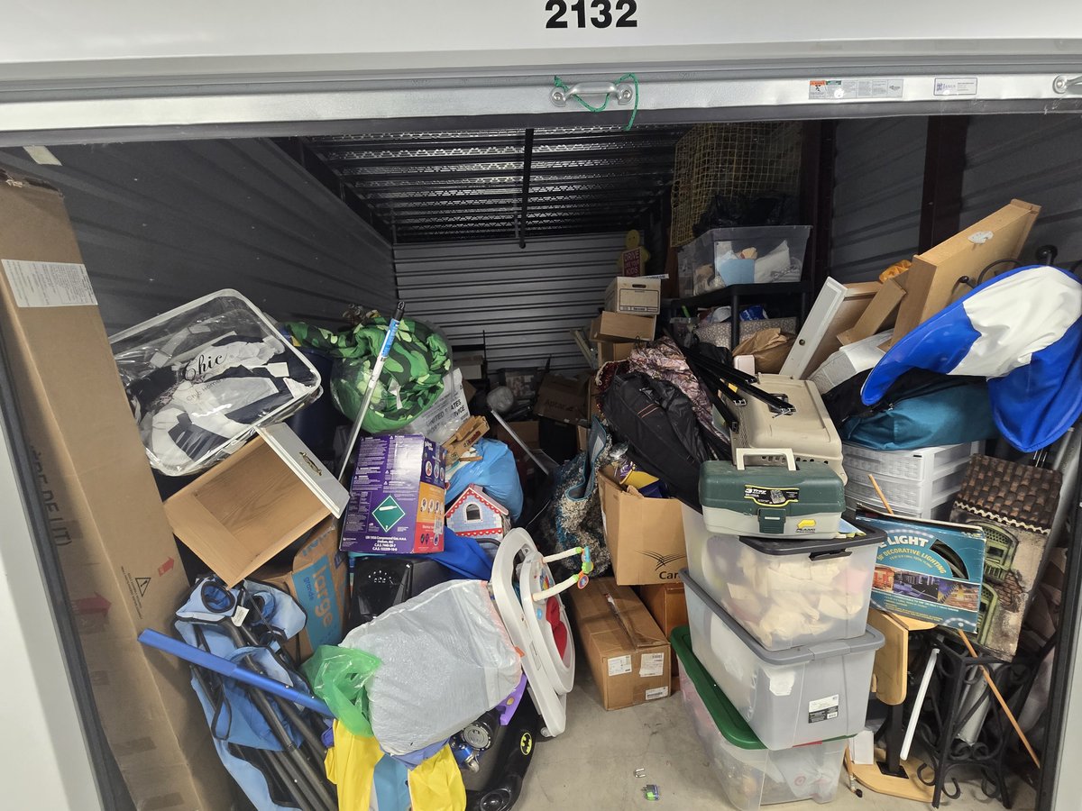 10 x 15 storage unit in Midlothian, VA