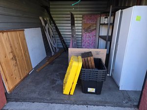 10 x 15 storage unit in Northridge, CA