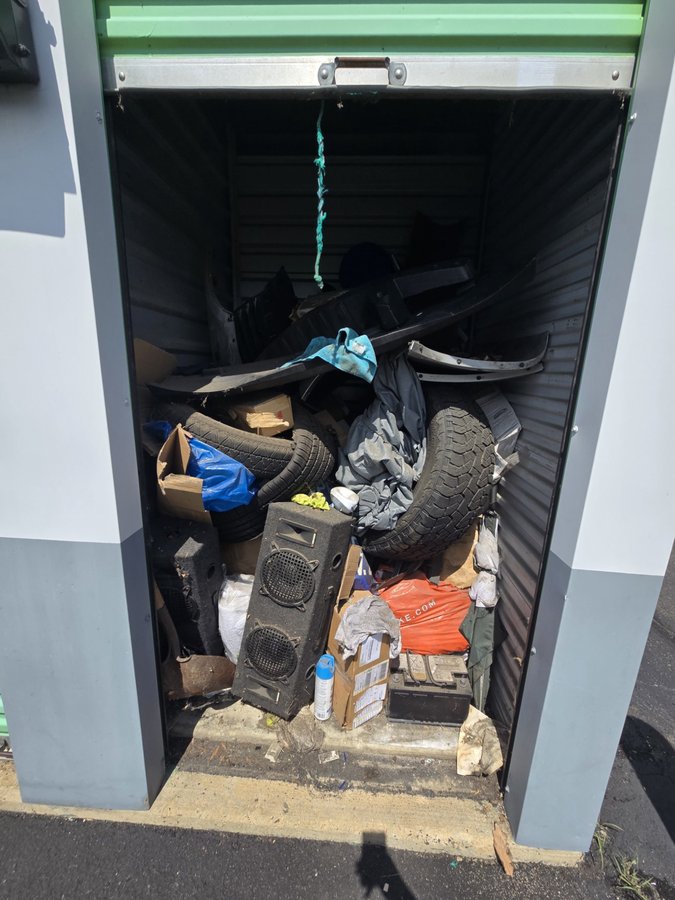 5 x 5 storage unit in Philadelphia, PA