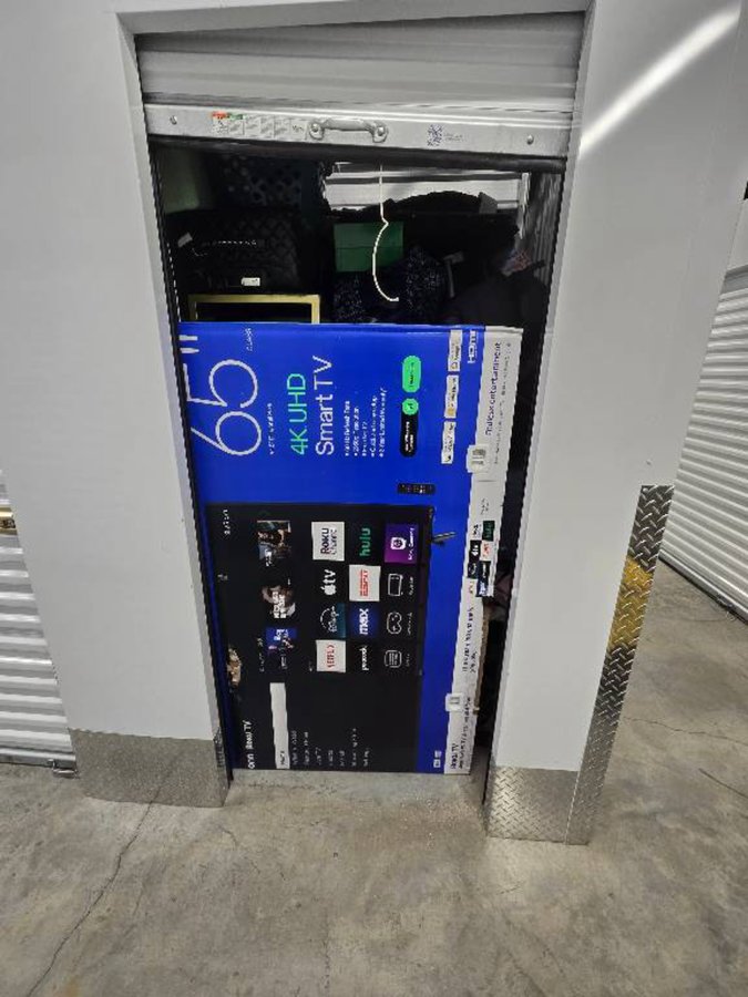 5 x 5 storage unit in Douglasville, GA