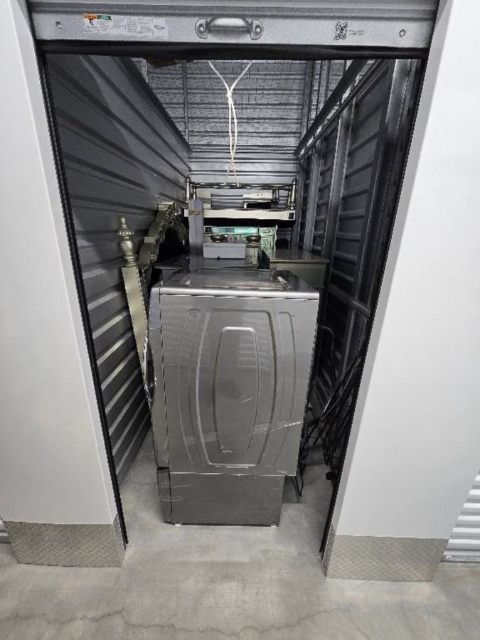 5 x 10 storage unit in Douglasville, GA