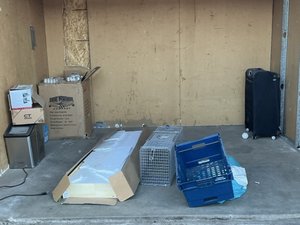 10 x 10 storage unit in Stockton, CA