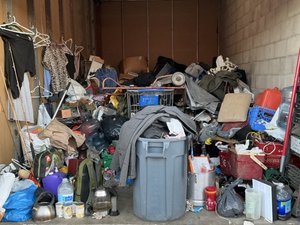 10 x 20 storage unit in Stockton, CA