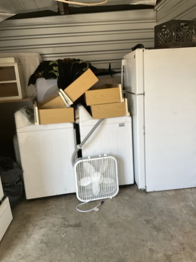 10 x 10 storage unit in Birmingham, AL