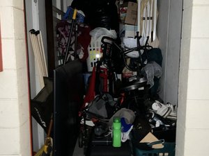 5 x 10 storage unit in Stockton, CA