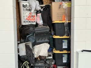 5 x 5 storage unit in Stockton, CA