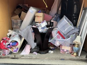 10 x 15 storage unit in Stockton, CA
