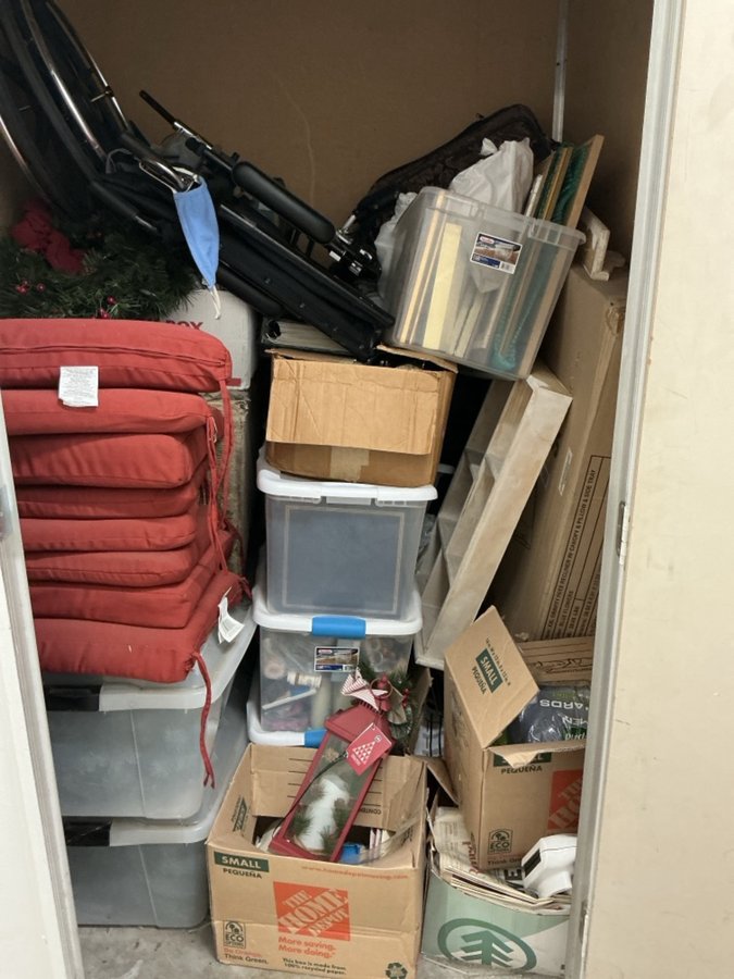 5 x 5 storage unit in Stockton, CA