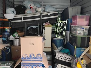 10 x 15 storage unit in Las Vegas, NV