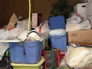 7 x 10 storage unit in Union City, CA
