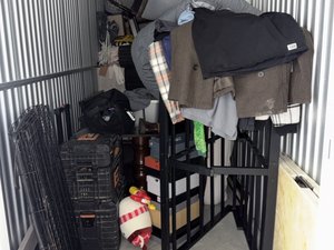 5 x 15 storage unit in Hayward, CA