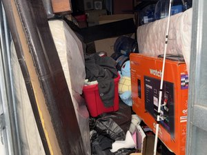 5 x 15 storage unit in Hayward, CA