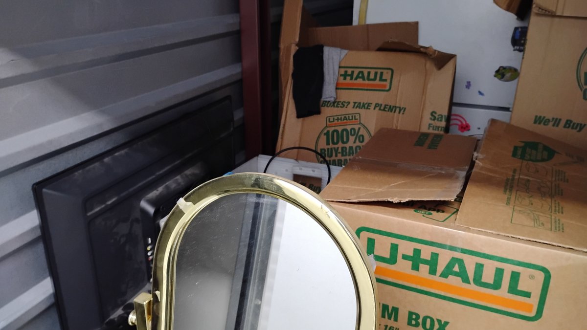 5 x 10 storage unit in Las Vegas, NV