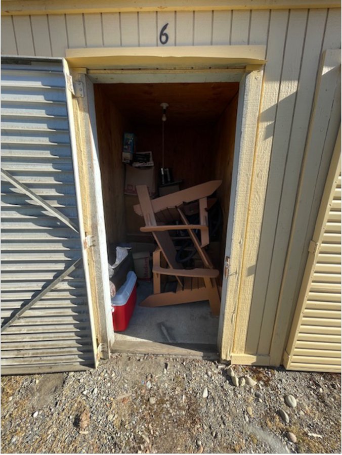 5 x 8 storage unit in Yelm, WA