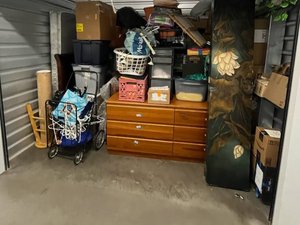 10 x 7 storage unit in Phoenix, AZ