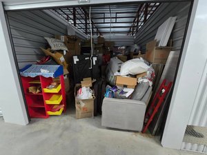 10 x 15 storage unit in Powder Springs, GA