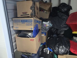 10 x 10 storage unit in Windsor Mill, MD