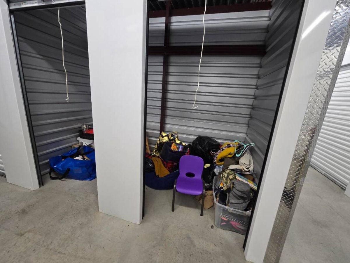 10 x 5 storage unit in Powder Springs, GA