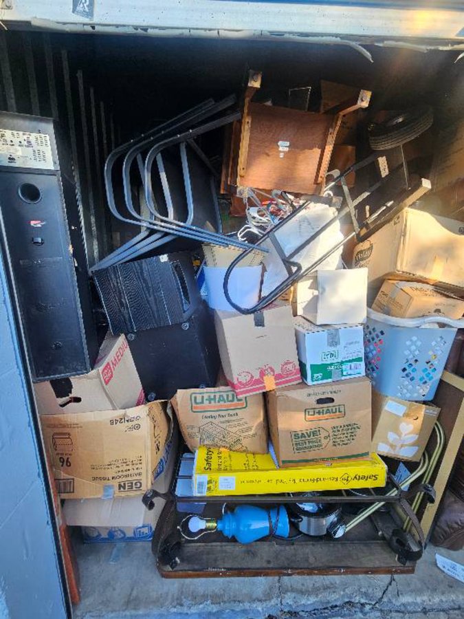 10 x 10 storage unit in Denver, CO