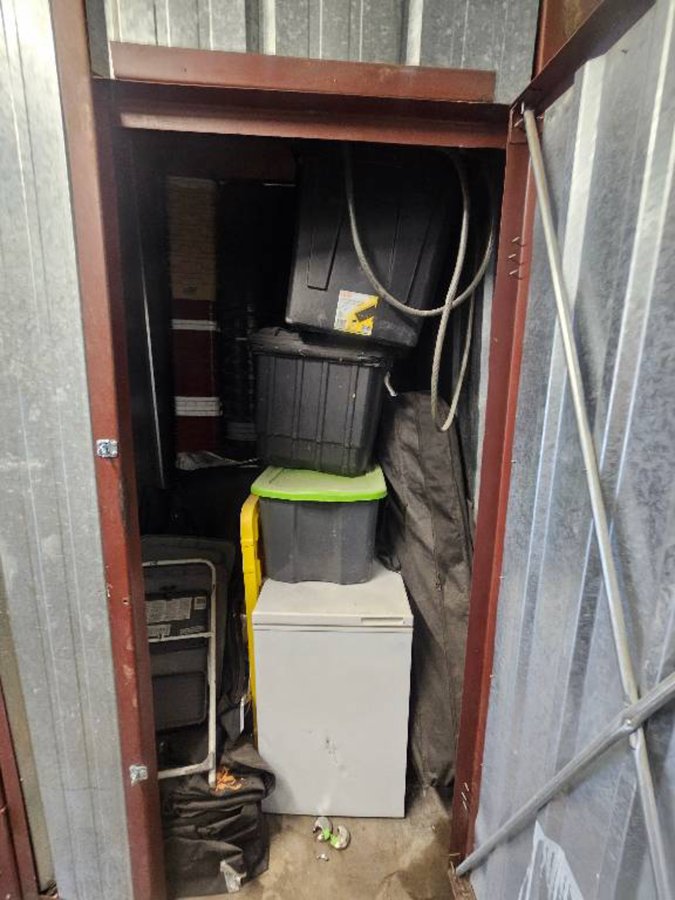 5 x 10 storage unit in Denver, CO