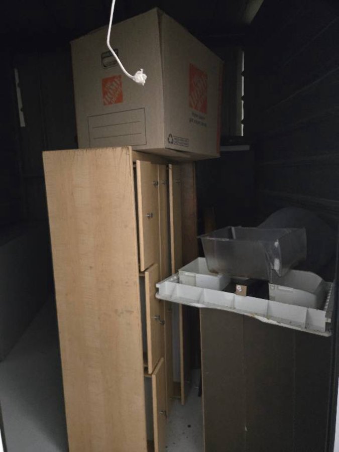 10 x 12 storage unit in Ontario, CA
