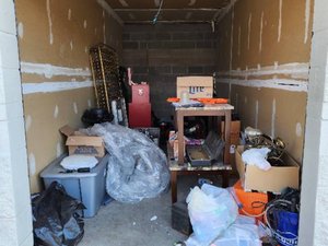 8 x 20 storage unit in Jeffersonville, IN