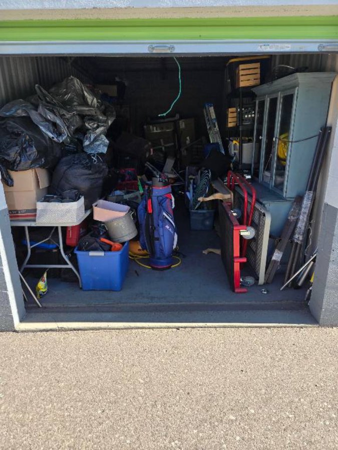 10 x 20 storage unit in Thornton, CO